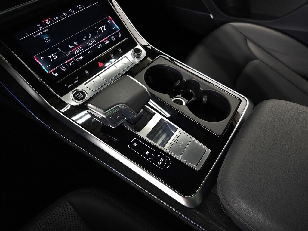 2022 Audi Q7 55 Prestige quattro 32