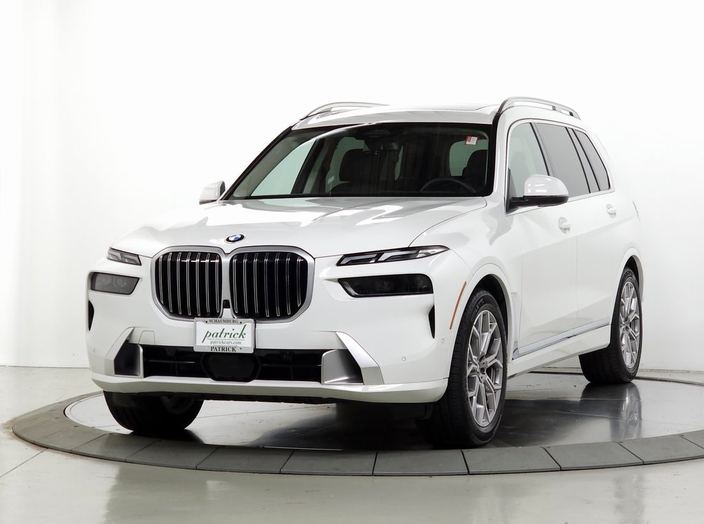 2023 BMW X7 xDrive40i 4