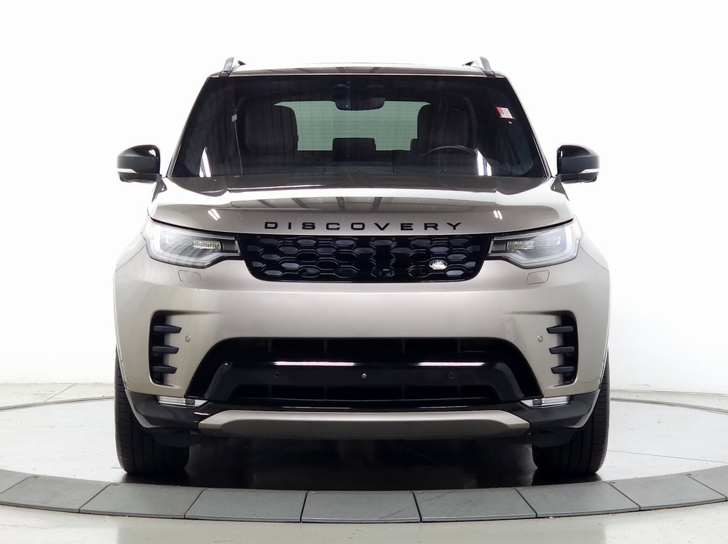 2022 Land Rover Discovery S R-Dynamic 2