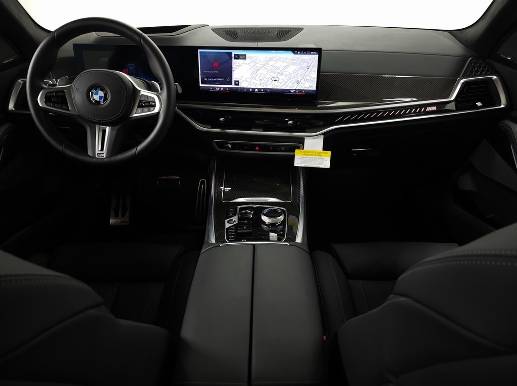 2024 BMW X7 M60i 8