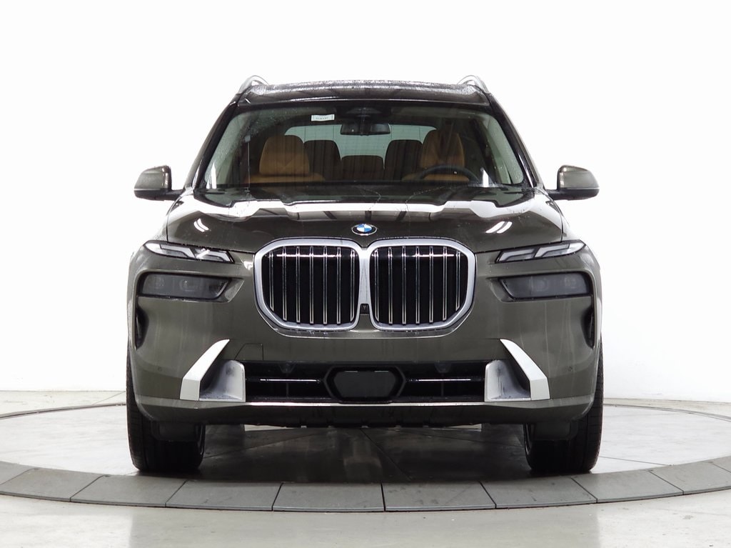 Used 2025 BMW X7 40i with VIN 5UX23EM06S9Z89748 for sale in Schaumburg, IL
