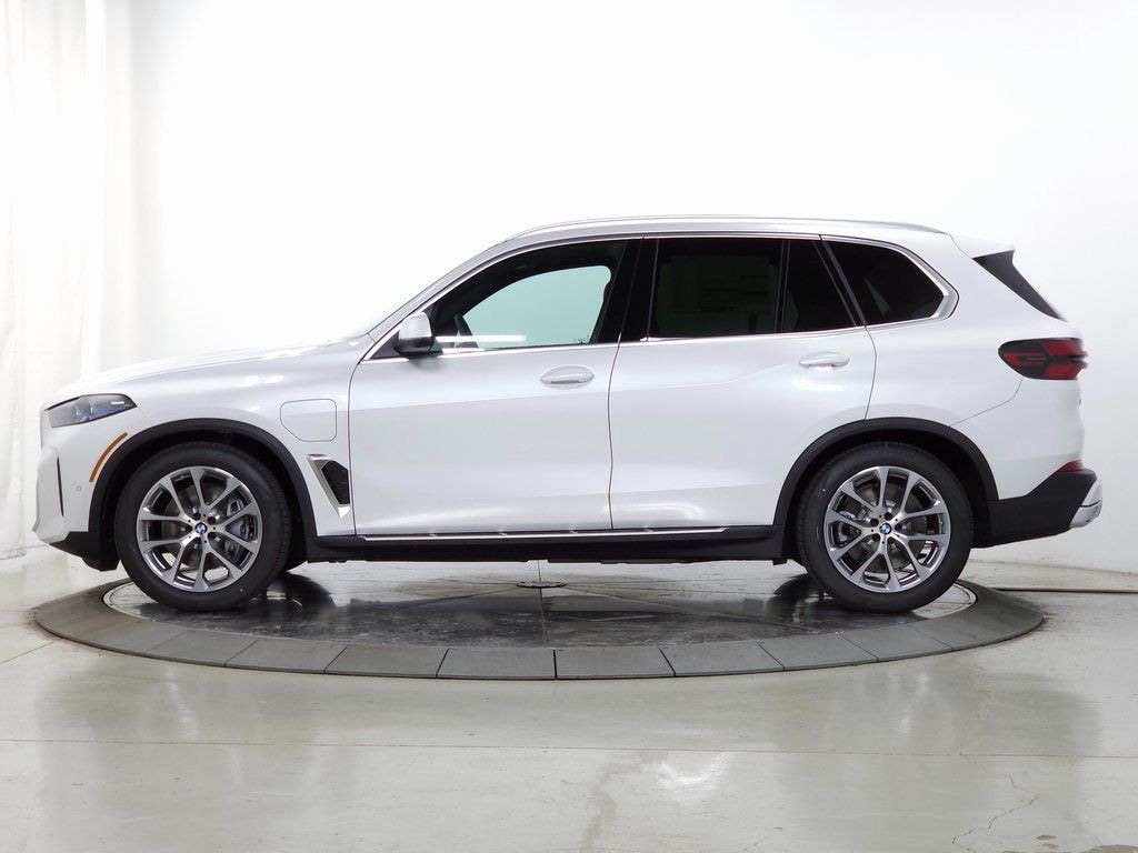 New 2026 BMW X5 PHEV xDrive50e SUV