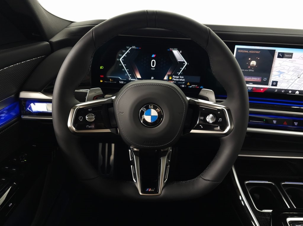 2024 BMW 760i xDrive 16