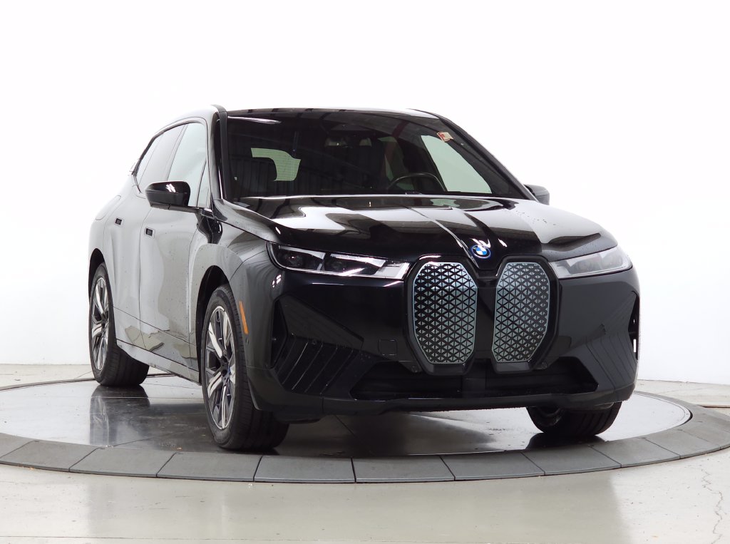  BMW iX