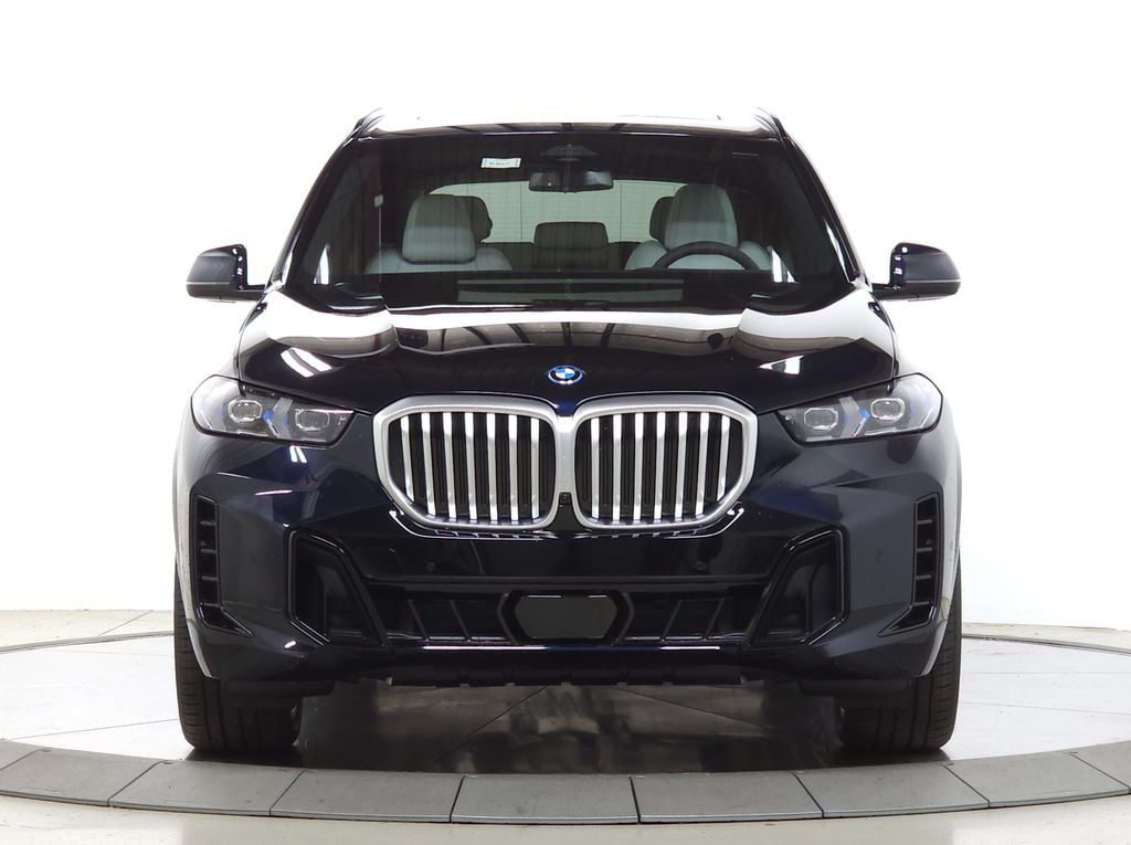 New 2026 BMW X5 PHEV xDrive50e SUV