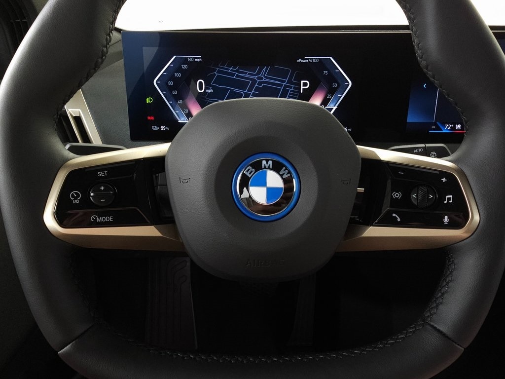 2024 BMW iX xDrive50 19