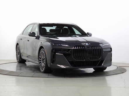 2026 BMW 760i xDrive Sedan WBA33EJ04TCX55538