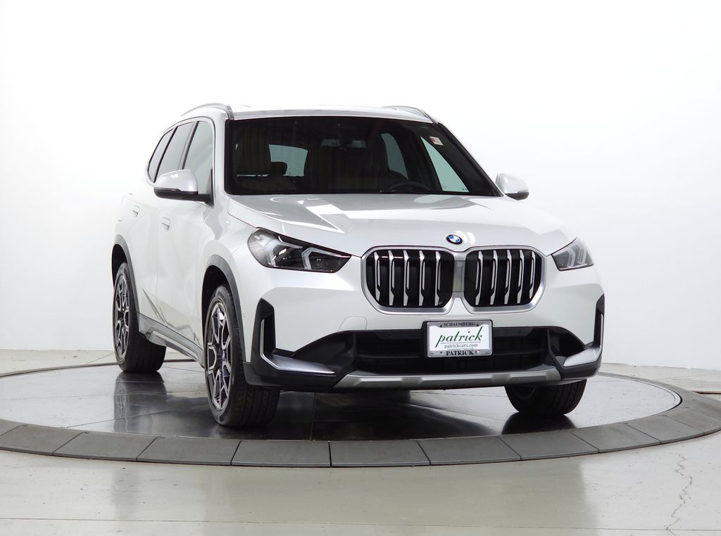 2025 BMW X1 xDrive28i's photo