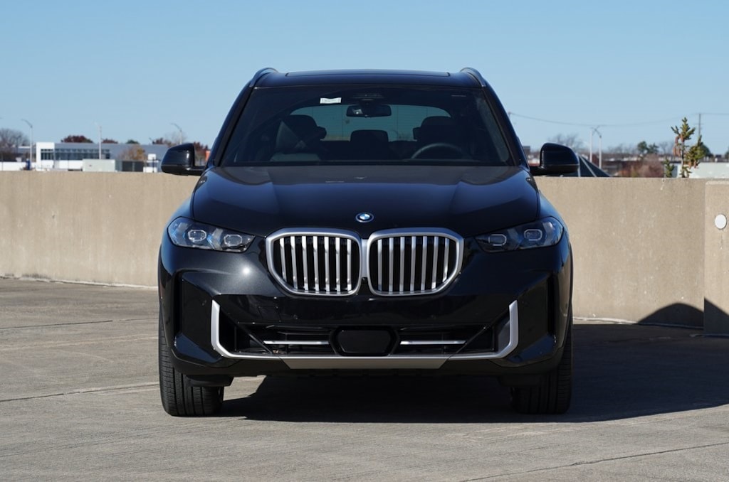 New 2026 BMW X5 PHEV xDrive50e SUV