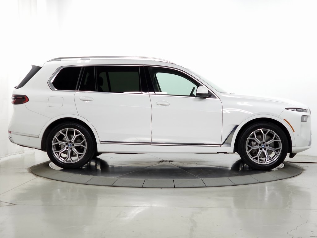 2023 BMW X7 xDrive40i 15