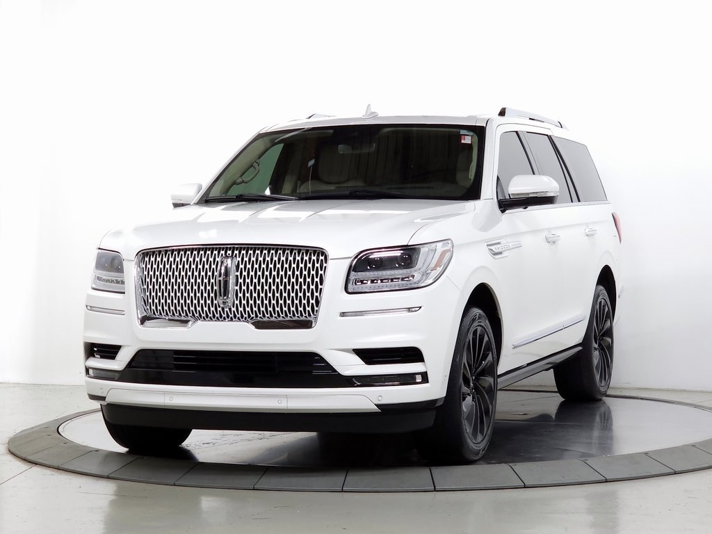 2021 Lincoln Navigator Reserve Luxury Package 4