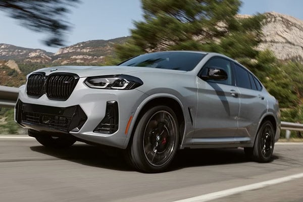 2024 BMW X4 at Patrick BMW in Schaumburg
