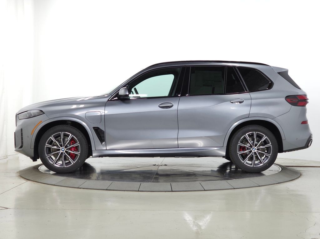 New 2026 BMW X5 PHEV xDrive50e SUV