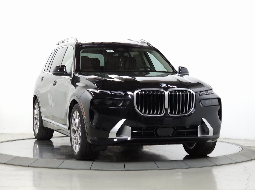 2025 BMW X7 xDrive40i 1