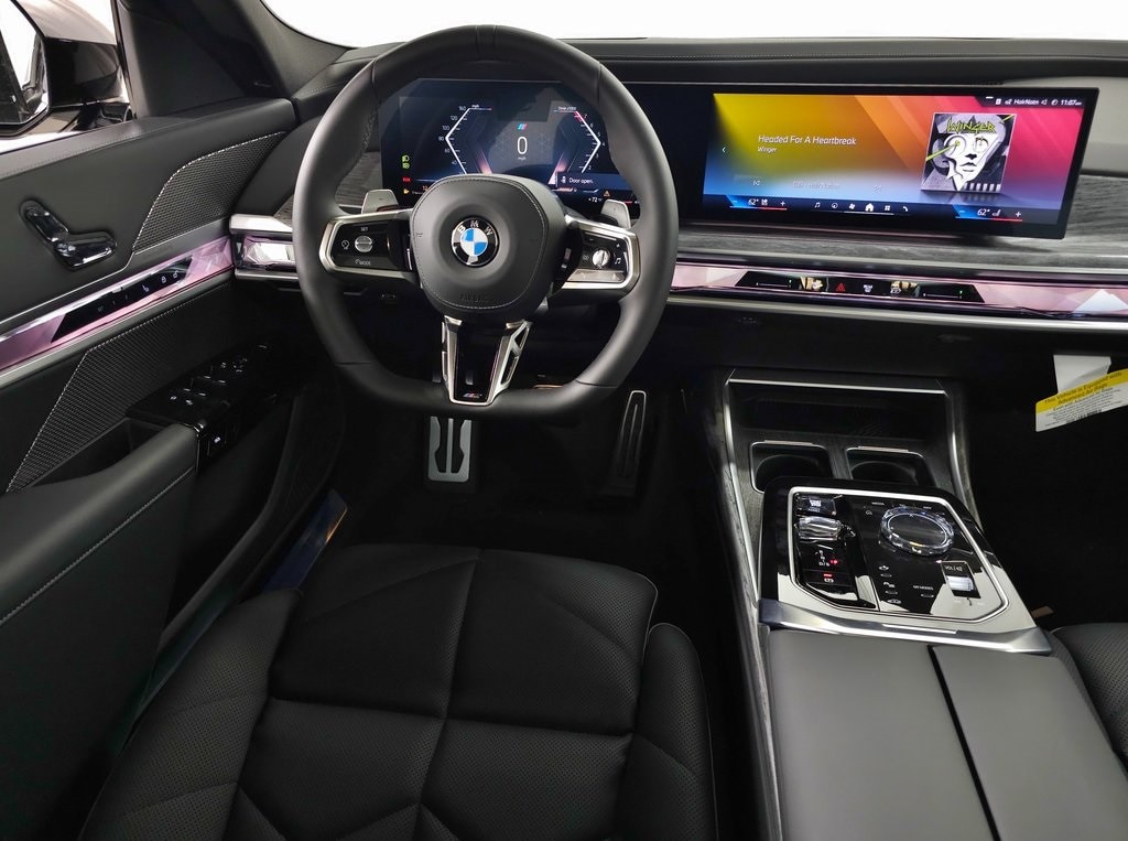 2024 BMW 740i xDrive 14