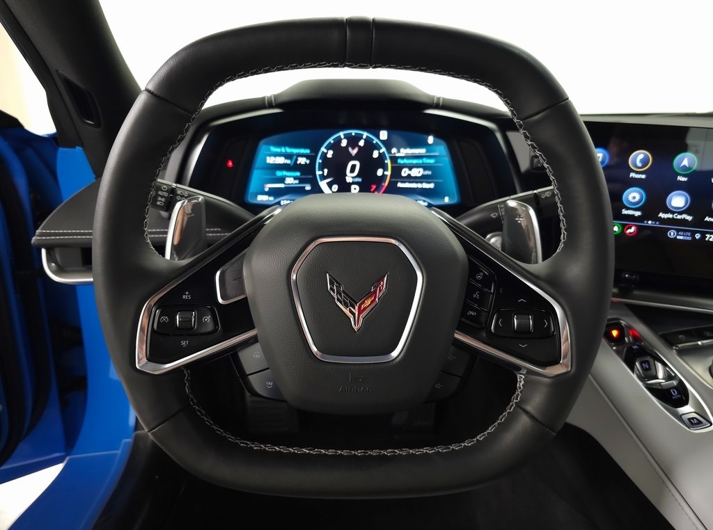 2022 Chevrolet Corvette Stingray 2LT 18