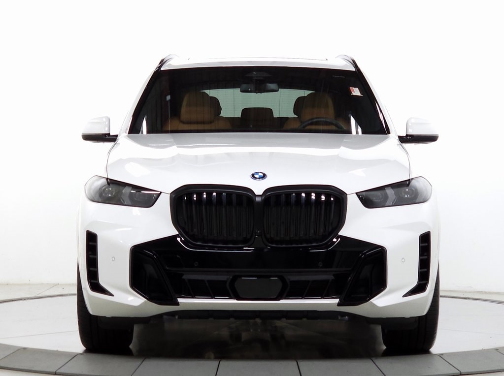 2024 BMW X5 xDrive50e M Sport Professional 2