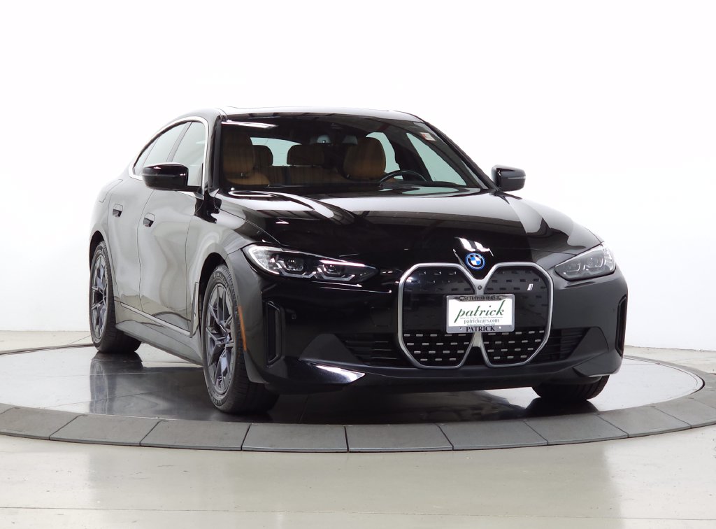 2023 BMW i4 40
