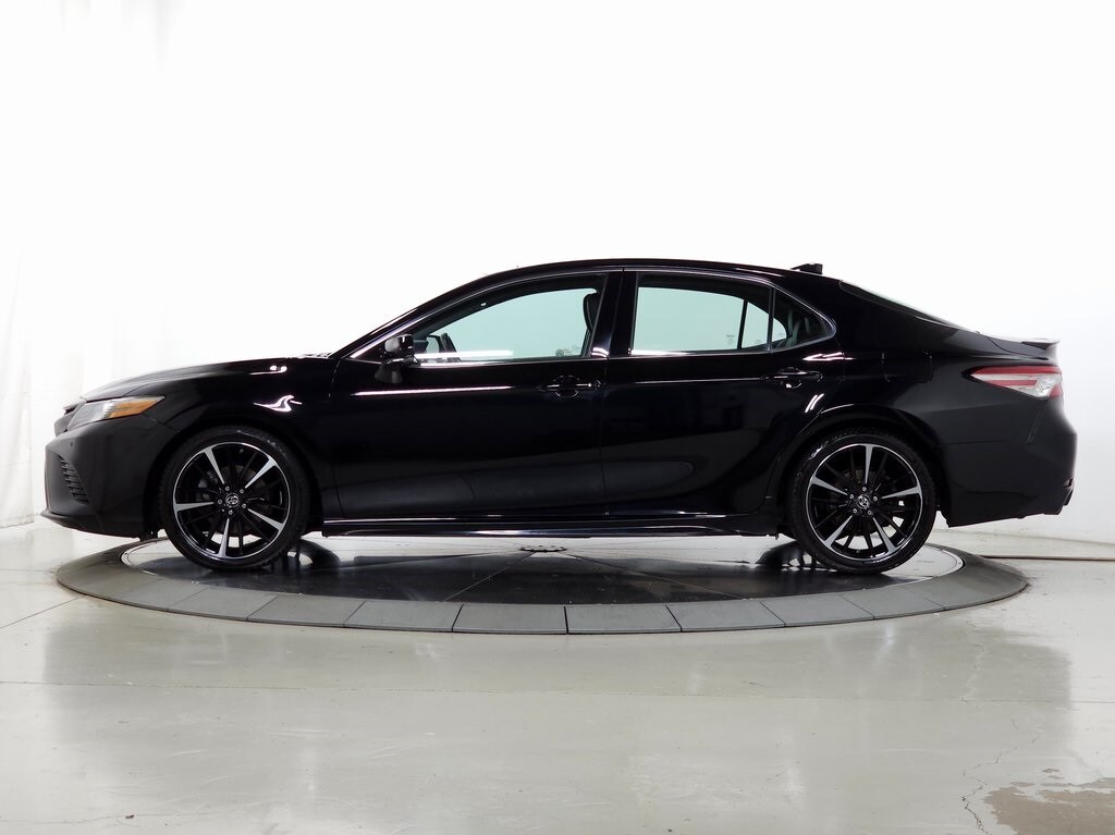 2018 Toyota Camry XSE V6 photo 4