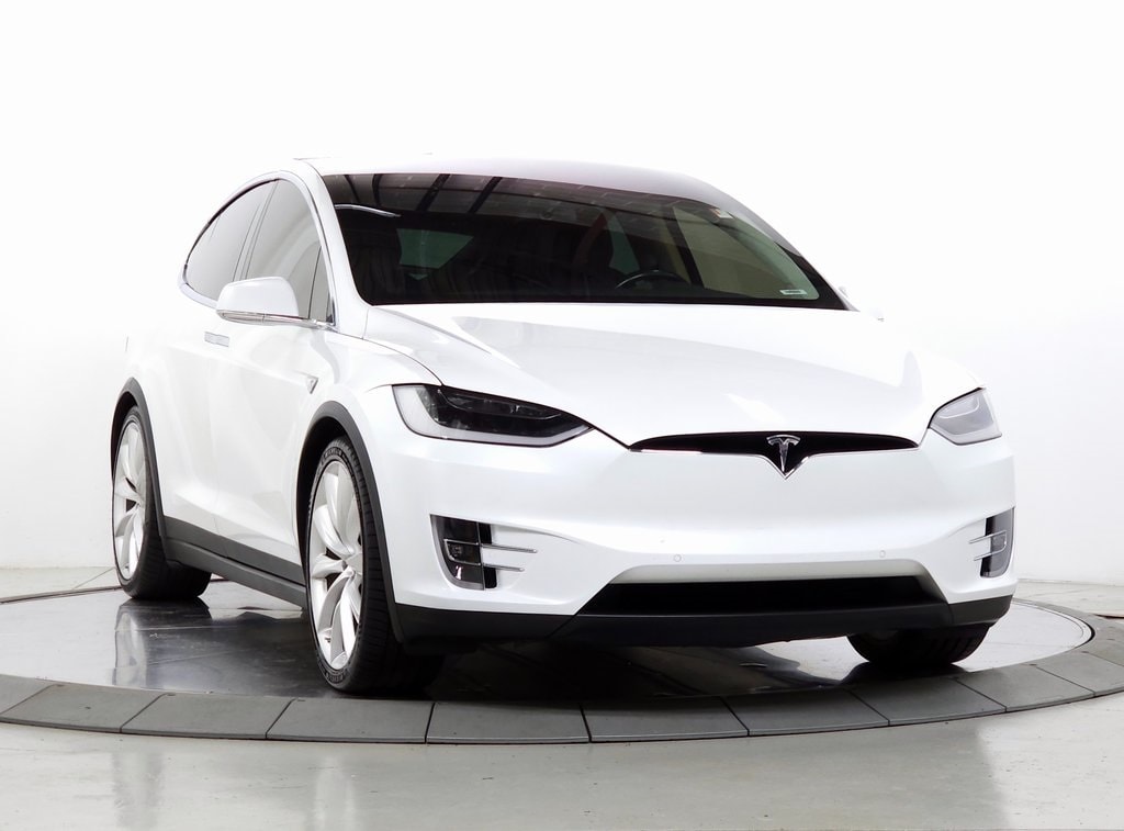 2016 Tesla Model X 90D 1