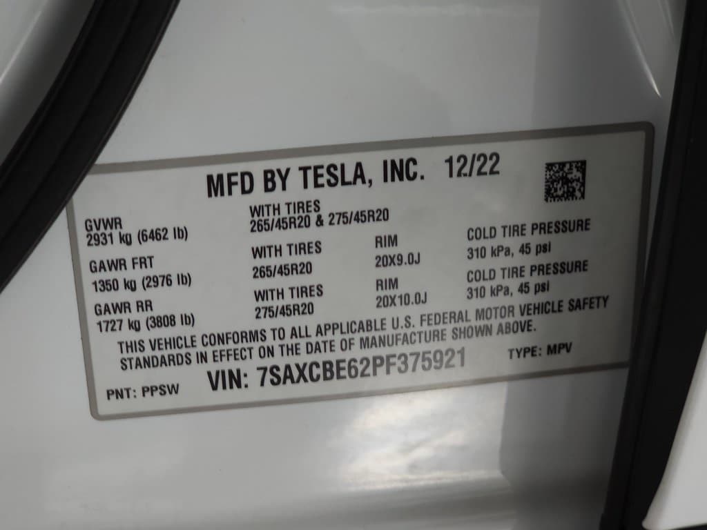 2023 Tesla Model X Plaid 41