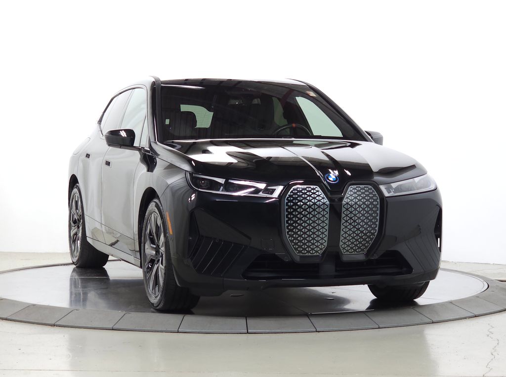 2025 BMW iX