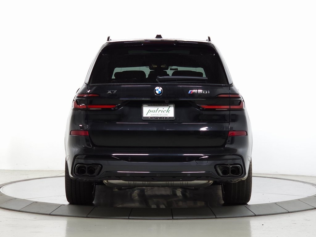 2025 BMW X7 M60i 6