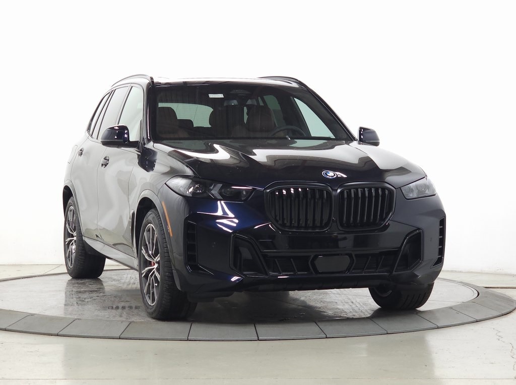2026 BMW X5 50e's photo