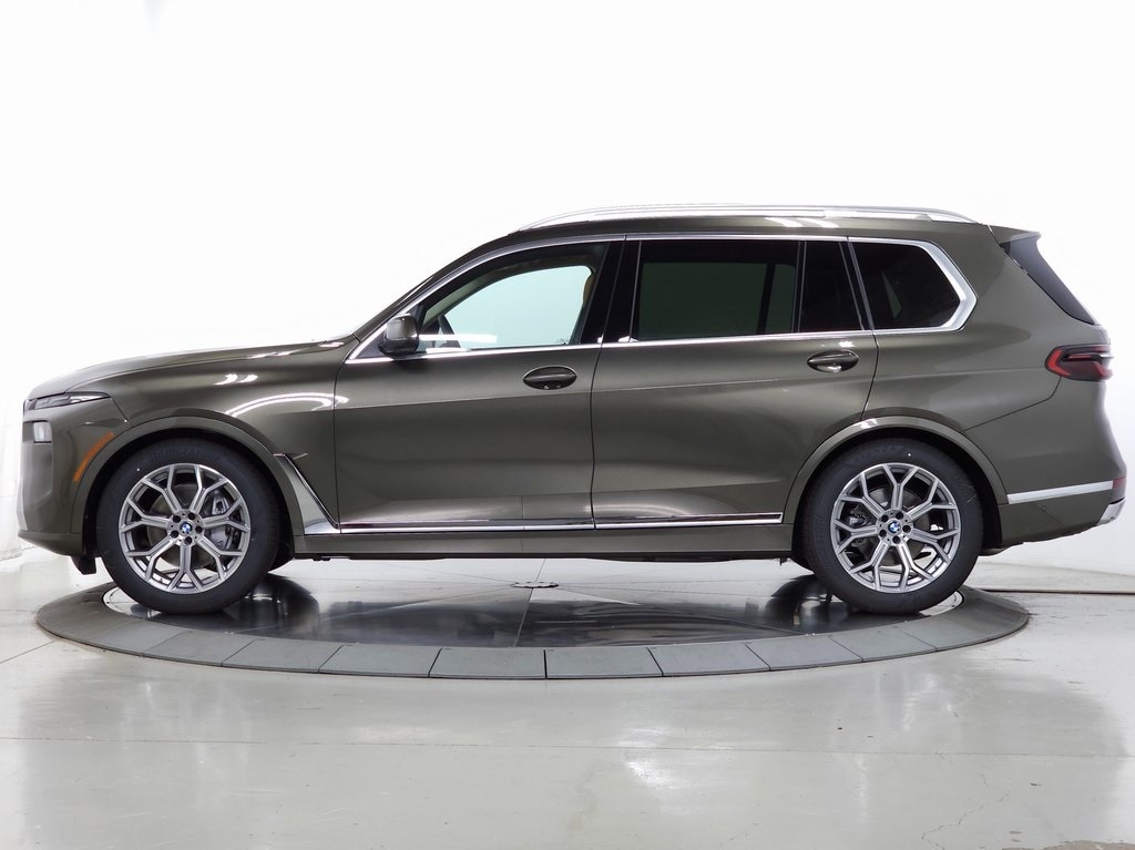 2025 BMW X7 xDrive40i 4