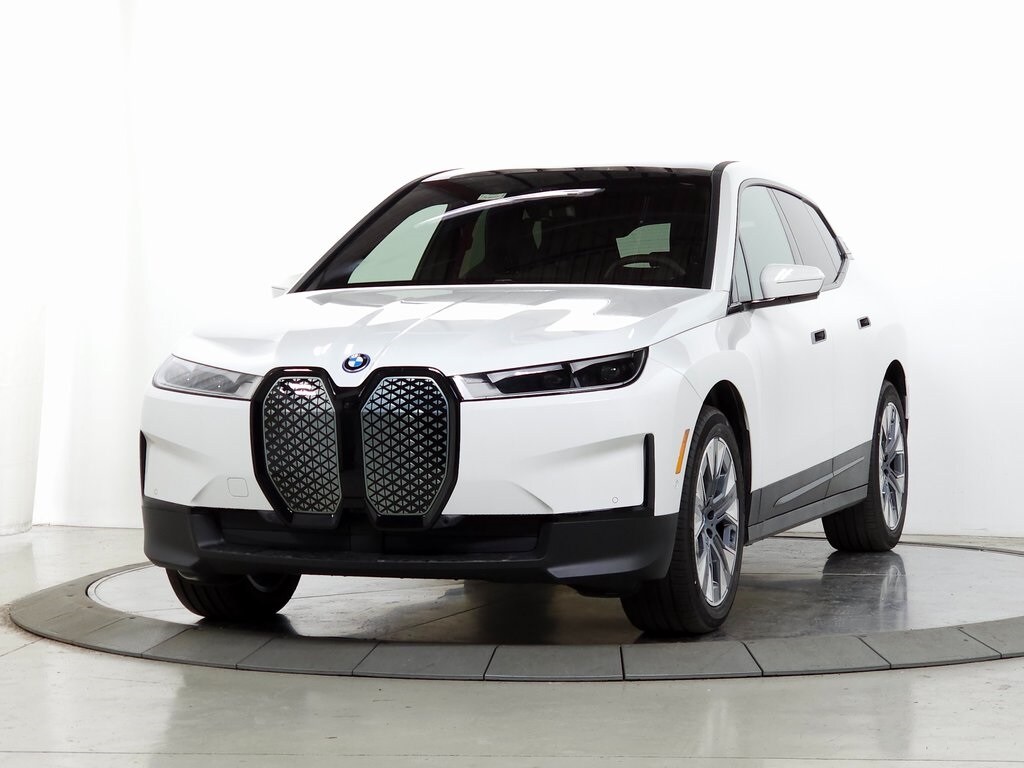 2025 Bmw iX photo 3