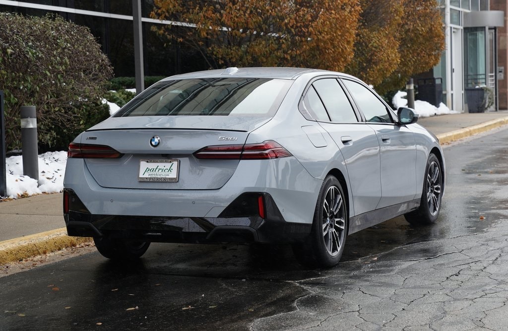 New 2026 BMW 530i xDrive Sedan
