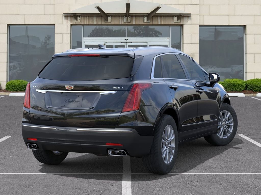 New 2026 CADILLAC XT5 Luxury SUV