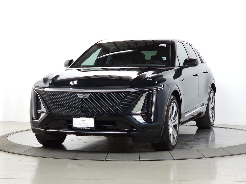 New 2024 CADILLAC LYRIQ Tech SUV