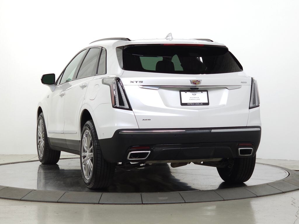 New 2026 CADILLAC XT5 Sport SUV