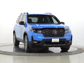 Used 2025 Honda Passport TrailSport SUV for sale in Schaumburg IL