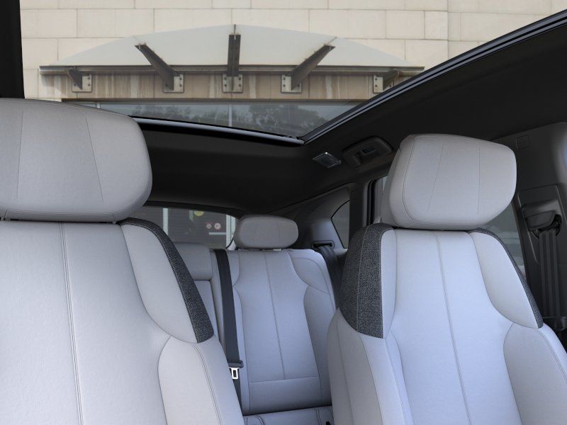 2027 Cadillac OPTIQ Sport - Photo 24
