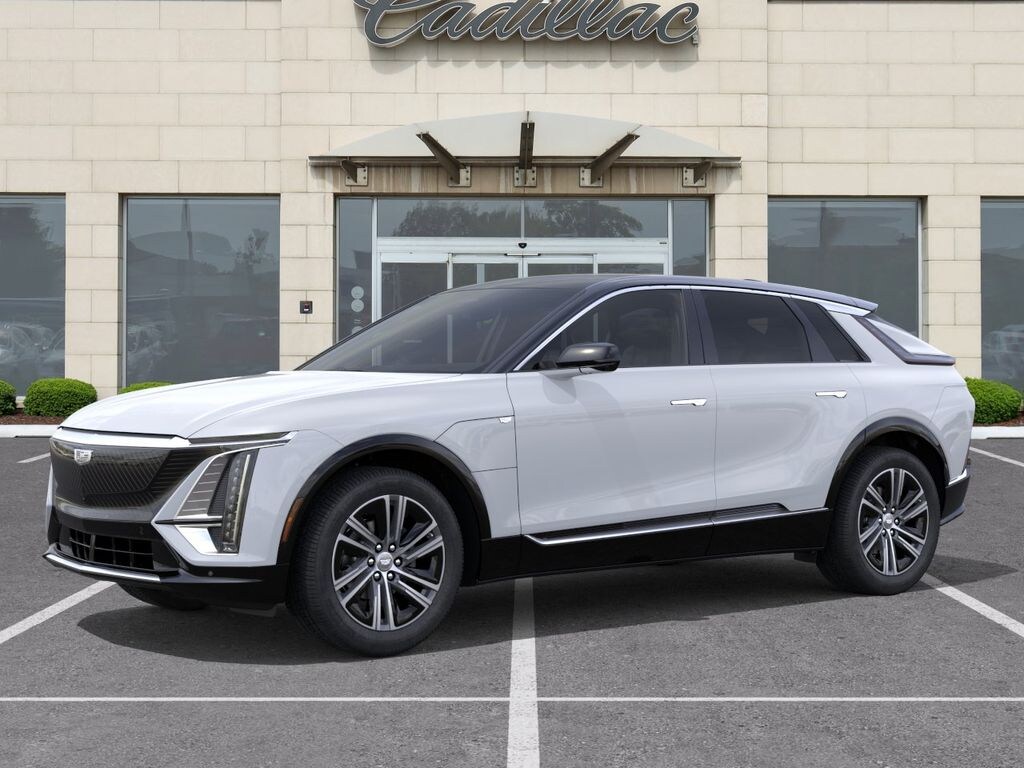 New 2026 CADILLAC LYRIQ Luxury SUV