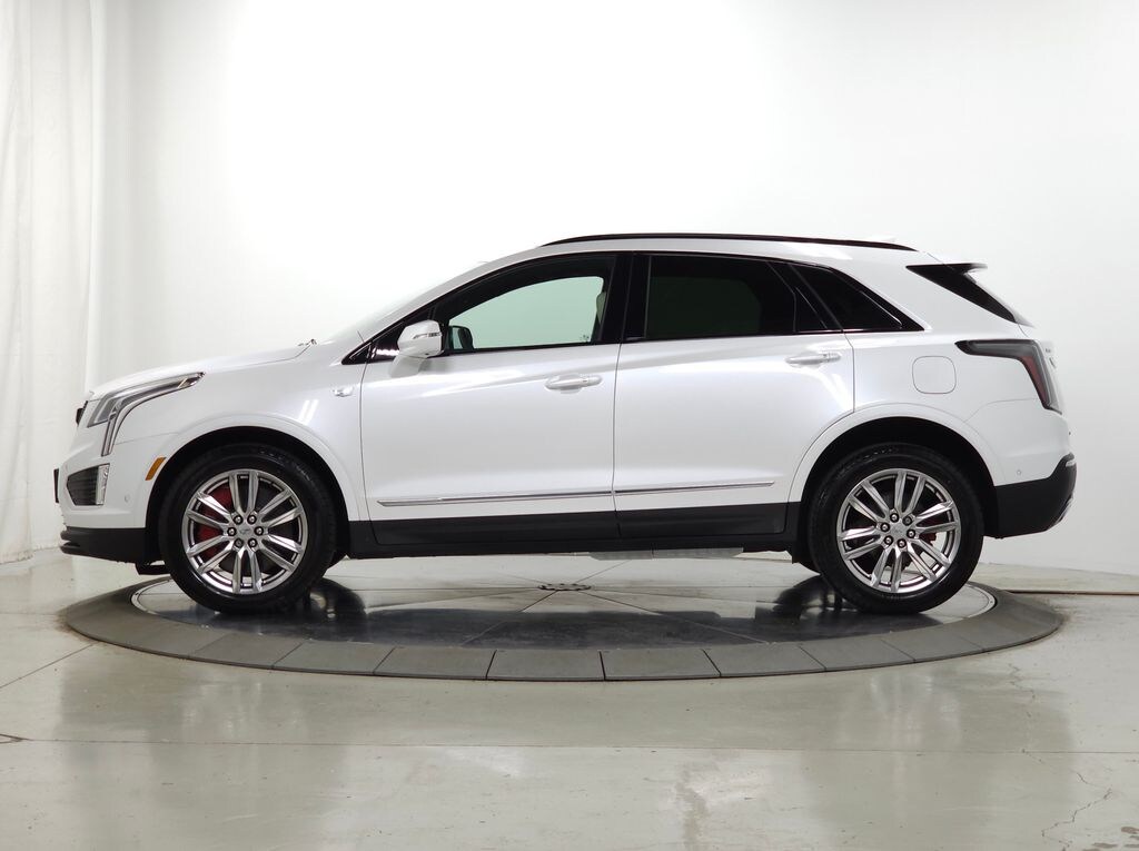 New 2026 CADILLAC XT5 Sport SUV