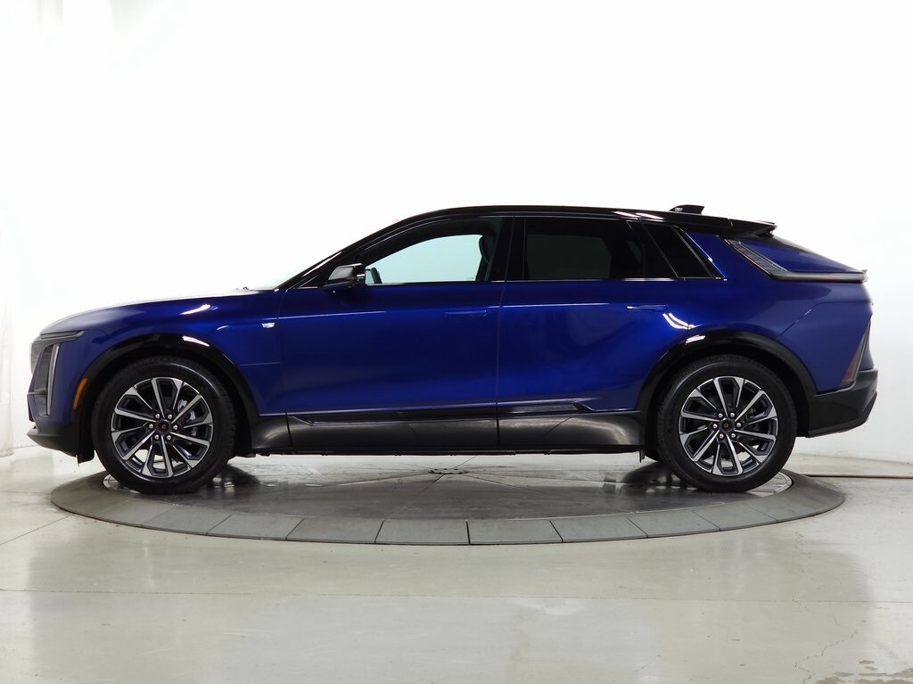 New 2025 CADILLAC LYRIQ Sport w/1SJ SUV