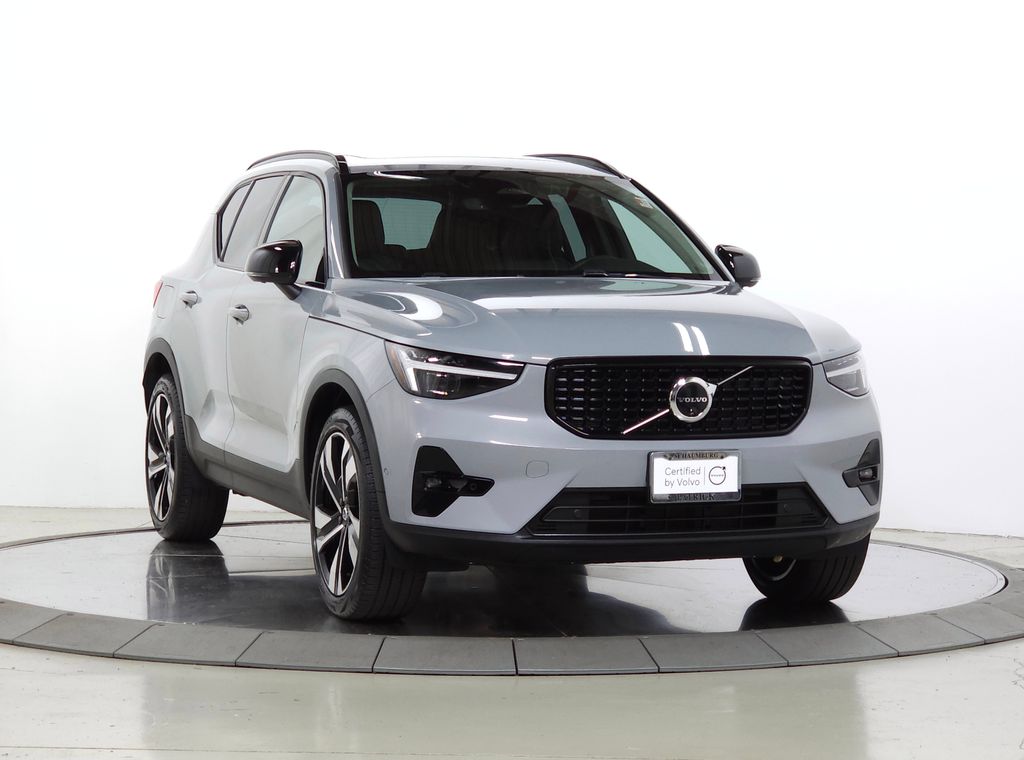  Volvo XC40