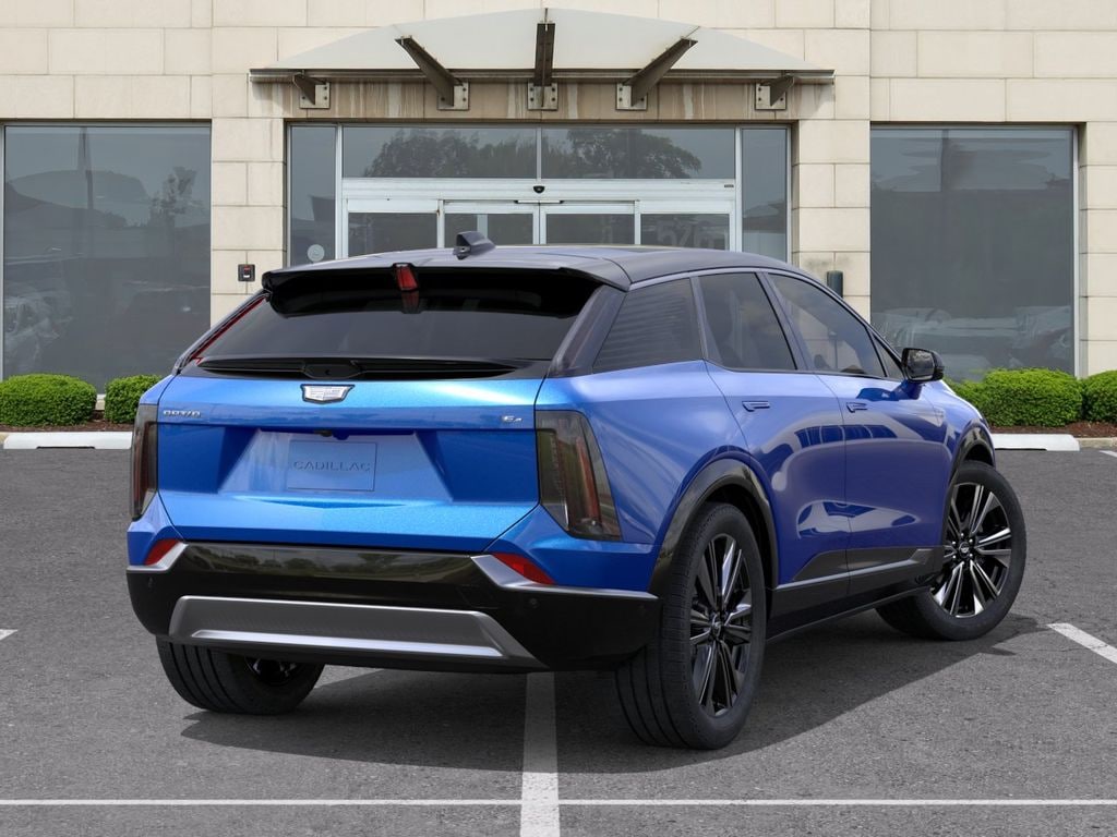 New 2027 CADILLAC OPTIQ Premium Luxury SUV