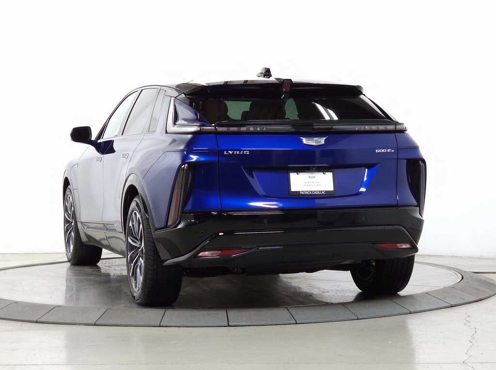 New 2025 CADILLAC LYRIQ Sport w/1SJ SUV