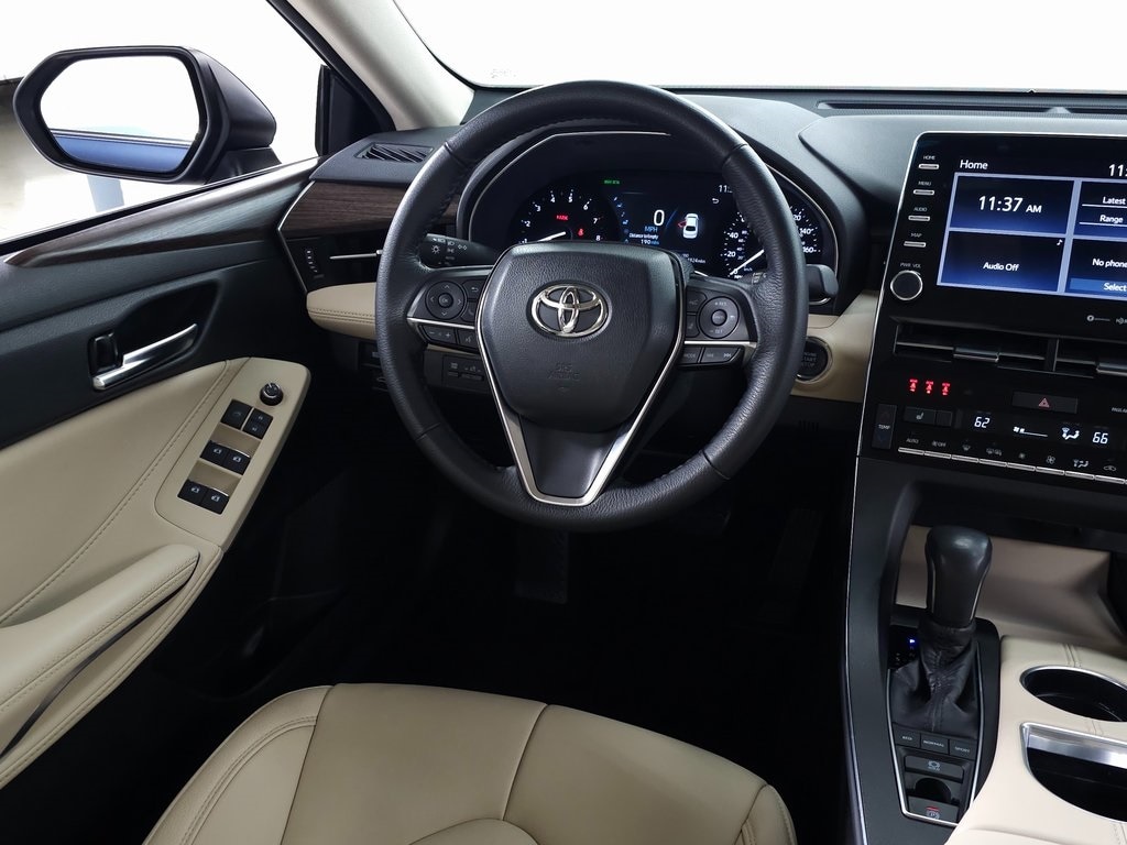 2021 Toyota Avalon XLE 17