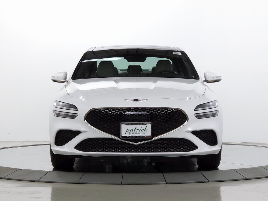 2023 Genesis G70 2.0T 3