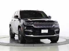 Pre-Owned 2022 Jeep Grand Cherokee Summit SUV for sale in Schaumburg, Illinois