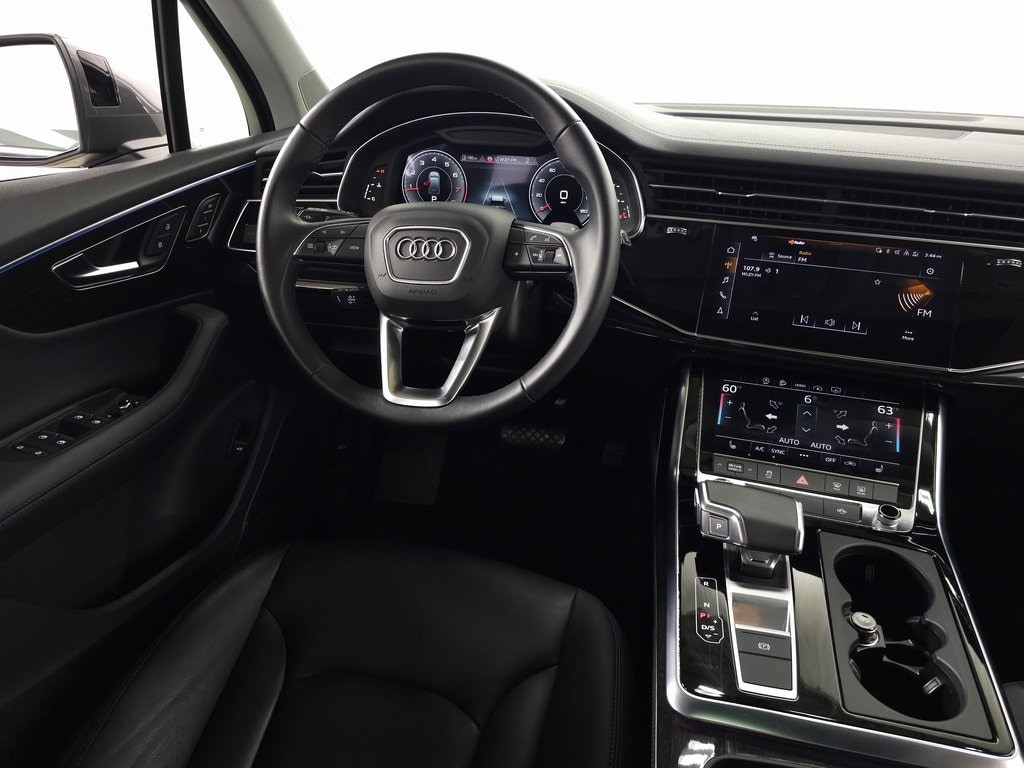 2024 Audi Q7 45 Premium Plus 17