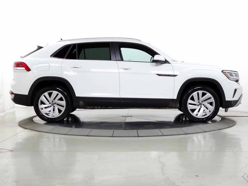 2022 Volkswagen Atlas Cross Sport 3.6L V6 SE w/Technology 11