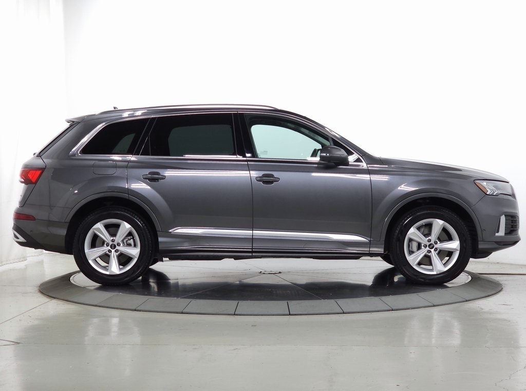 2024 Audi Q7 45 Premium Plus 11