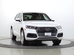 Used 2018 Audi Q5 2.0T Prestige SUV WA1CNAFY3J2145051 for Sale in Schaumburg, IL at Patrick Volvo Cars