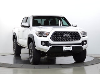 Used 2019 Toyota Tacoma TRD Off-Road Truck for sale near Chicago, Illinois